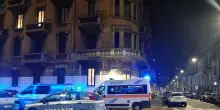 Accoltellato in strada a Milano, grave