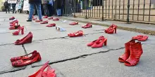 Femminicidio, via libera dal Senato al disegno di legge. Meloni: 'Aiuterà a combattere una piaga intollerabile'