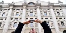 Borsa: Milano apre in calo, -0,28%