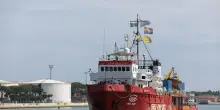 Nave Sea-Eye a Taranto con 91 migranti salvati in mare