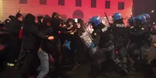 Corteo proPal a Milano, giovani denunciati e rilasciati