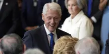 Bill Clinton è nell'album d'auguri per i 50 anni Epstein