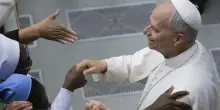 Il Papa: 'libertà religiosa pietra angolare di una società giusta'