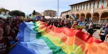 Alla Marcia della pace 'in più di 200mila', tornano i leader dei partiti per una delle edizioni più partecipate