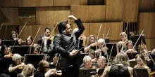 Robert Treviño dirige la Messa da Requiem al Festival Verdi