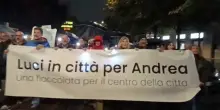 Giovane pestato da baby gang, fiaccolata a Foggia