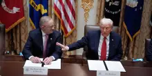 Trump firma accordo con premier Australia su terre rare