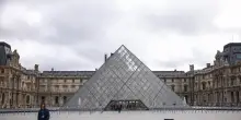 Louvre, fermati due sospetti