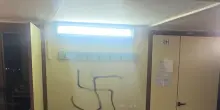 Gruppo con spranghe entra in un liceo occupato e devasta le aule