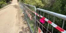 Auto giù dal ponte in Gallura, conducente positivo all'alcoltest