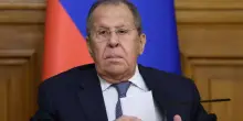 Lavrov, 'pronti a dare garanzie che non attaccheremo Nato'