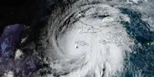 L'uragano Melissa si avvicina alla Giamaica con la potenza di una tempesta catastrofica
