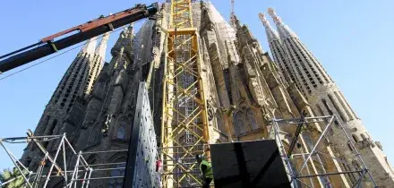 Spagna, la Sagrada Familia diventa la chiesa più alta del mondo