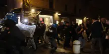 Scarcerata la giovane arrestata a Bologna il 7 ottobre