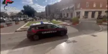 15enne suicida per bullismo, carabinieri ascoltano i genitori