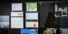 Tremano ancora i Campi Flegrei, paura e nessun danno