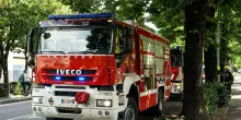 Fiamme in fast food a Ostia, evacuate due palazzine