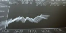 Borsa: l'Europa chiude debole, Francoforte -0,44%