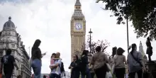 Disoccupazione al top da 4 anni, crescono gli allarmi in Gb