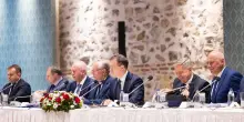 Media, concluso dopo quasi 2 ore l'incontro russi-ucraini