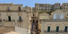 Infiorata a Noto dedicata alla pace, migliaia di visitatori