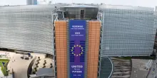 L'indice Pmi composito dell'Eurozona sale a 51,2 punti