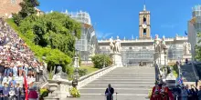 A Papa Leone XIV l'omaggio della città di Roma