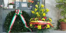 Commemorazione a tomba di Ramelli a Lodi con saluto romano