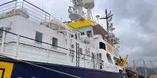 Nave ong Humanity 1 alla Spezia, in corso sbarco 68 migranti