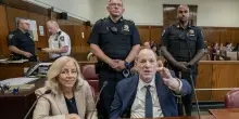 Weinstein colpevole di aggressione, stallo sullo stupro