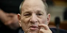 Weinstein colpevole di aggressione sessuale, stallo sullo stupro