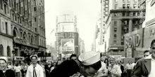 Il bacio a Times Square, a Torino la mostra di Eisenstaed