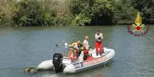 Barcolla sulla riva e cade nel Ticino, morto nel Milanese