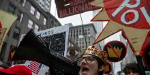 A New York più di 25.000 persone in piazza contro Trump