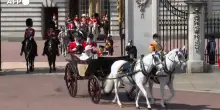 Londra, i reali alla parata "Trooping the Colour": c'e' anche Kate