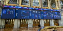 Borsa: l'Europa chiude debole con tregua e banche centrali