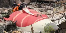 Wsj: Comandante dell'Air India spense i motori, il panico del co-pilota