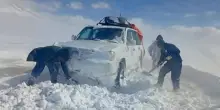 Bolivia, chiuso ai turisti il salar de Uyuni per la neve
