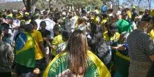Sostenitori di Bolsonaro protestano in diverse città del Brasile