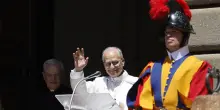 Papa: 'Si fermi subito la barbarie della guerra. No a punizioni collettive e spostamento forzato della popolazione'