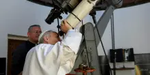 Nell'anniversario dell'allunaggio il Papa visita la Specola vaticana