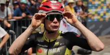 Tour: disavventura al traguardo ma Vingegaard non si arrende