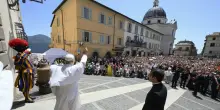 Il Papa, andrei a Gaza ma anche in altri luoghi dove c'è guerra