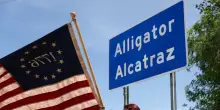 Sheinbaum, '14 i messicani detenuti all'Alligator Alcatraz'