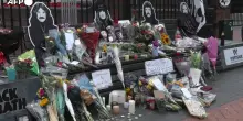 Ozzy Osbourne, Birmingham: fiori e messaggi sul Black Sabbath Bridge