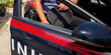 Uccide moglie disabile e tenta il suicidio, arrestato