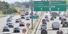 Esodo estivo tra caldo e traffico intenso sulla rete