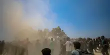 Media, attacchi Idf su Gaza, 10 palestinesi uccisi dall'alba