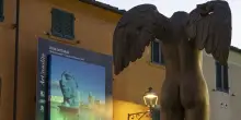 A Lajatico tre insolite sculture monumentali di Mitoraj