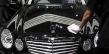 Frode internazionale su auto di lusso, sequestro da 3,5 milioni